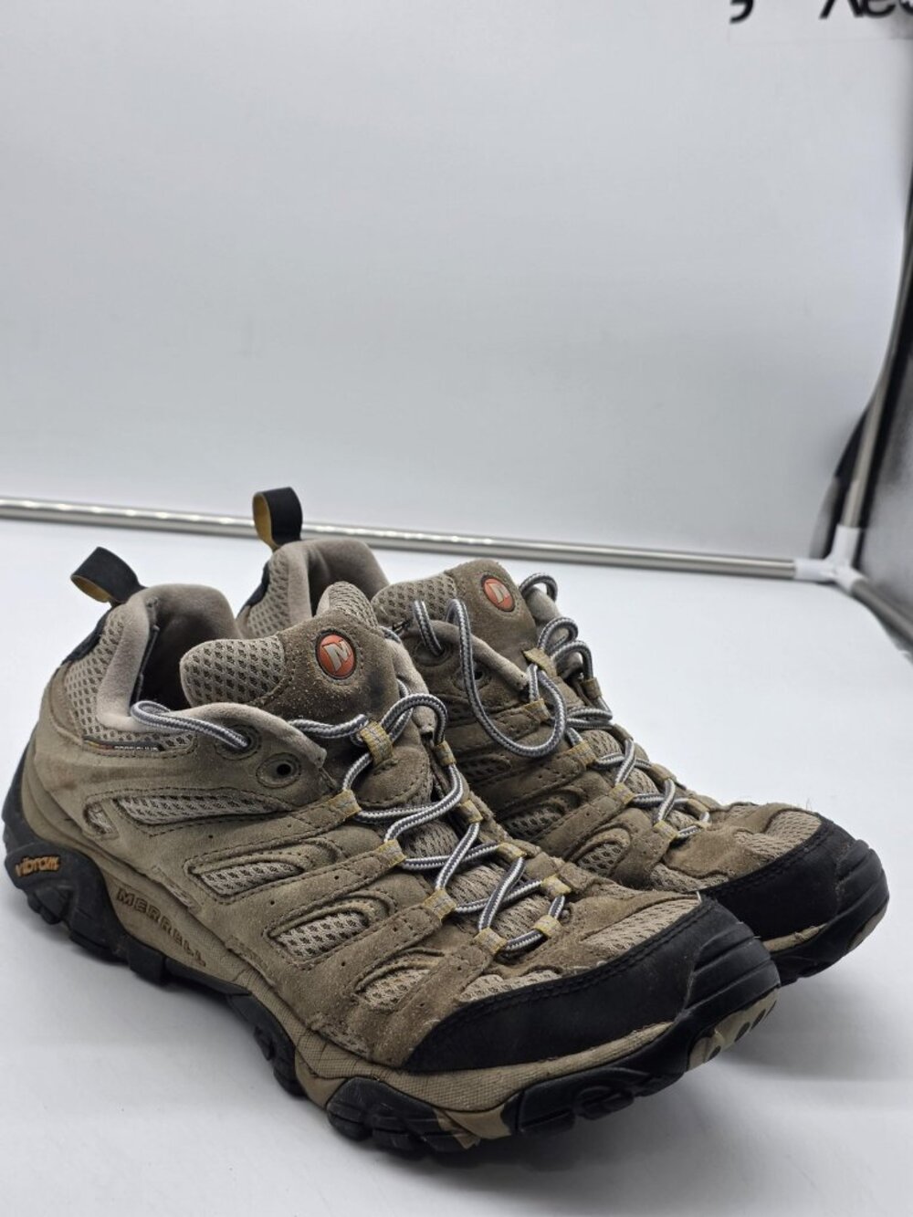 Merrell Moab Ventilator Shoes Womens Size 11 Taupe Suede Hiking Sneakers Damaged